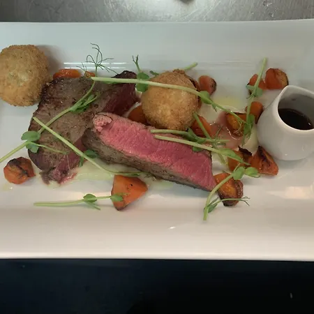 The Blue Bell Inn 4*